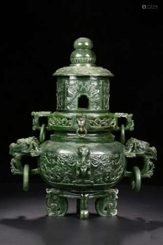 A CARVED SPINACH-GREEN JADE CENSER AND COVER.ANTIQUE