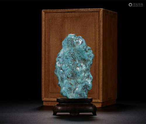 A TURQUOISE BOULDER AND BOX .ANTIQUE