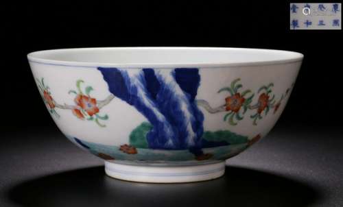 A DOUCAI BLUE AND WHITE BOWL.QING PERIOD