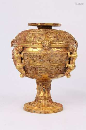 A GOLD RITUAL STEMBOWL.DOU.ANTIQUE