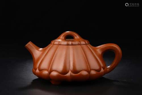 ZISHA GOURD PATTERN TRIPOD TEAPOT