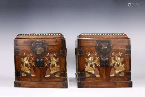 PAIR OF HUANGHUALI WOOD CARVED JEWELLERY BOXES