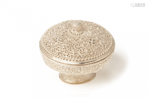 A SOUTHEAST ASIAN SILVER OFFERING BOWL WITH DOMED COVER