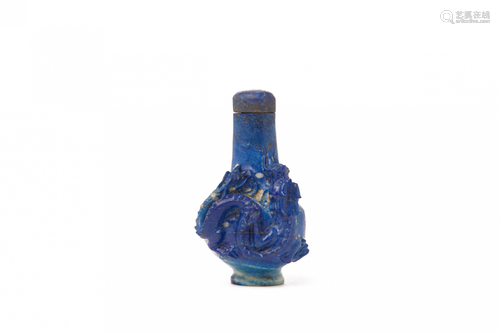 A LAPIS LAZULI SNUFF BOTTLE