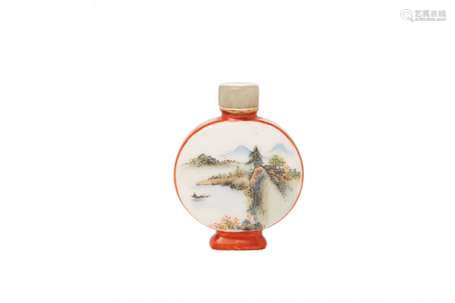 AN OVOID PORCELAIN SNUFF BOTTLE