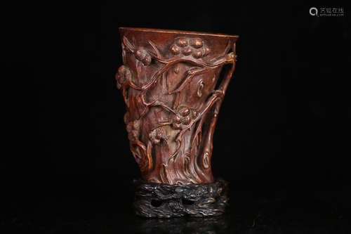 HUALI WOOD CUP VESSEL