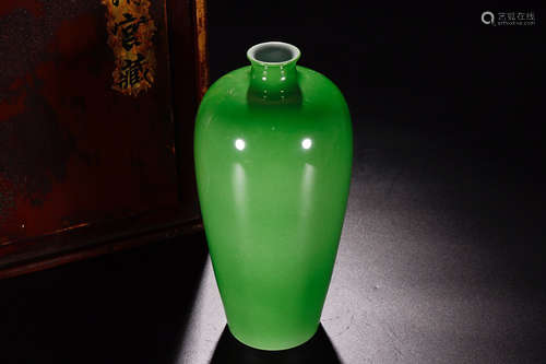 QIANLON MARK GREEN GLAZE BRONZE VASE