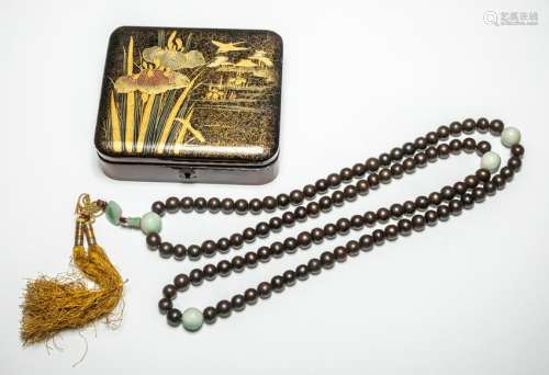 Important Chinese Antique Agarwood Prayer Beads
