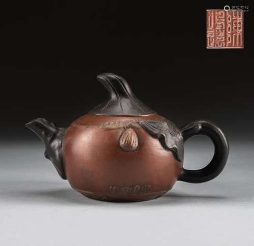 Chinese Old Zisha Teapot