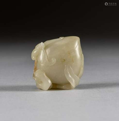 19th Chinese Antique Carved Jade Peach