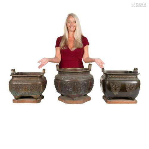 SET OF 3 PCS LARGE BRONZE CENSERS ON STANDS