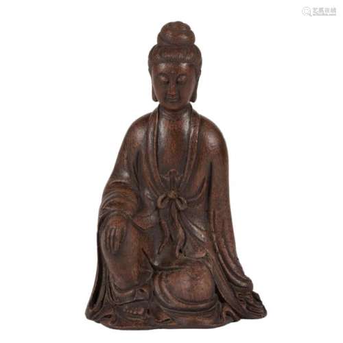 CARVED CHENXIANG SEATED GUANYIN