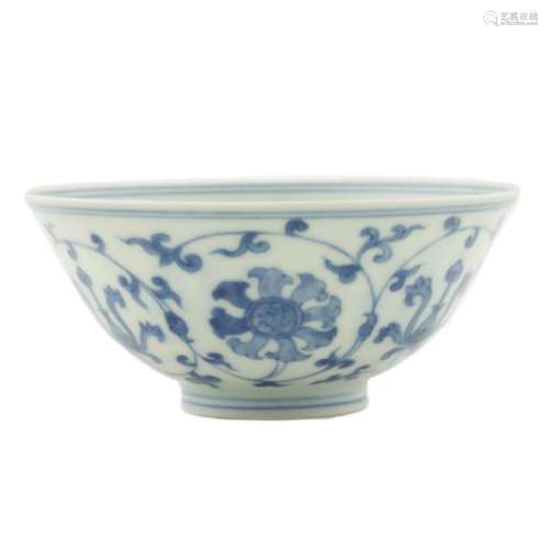 MING CHENGHUA BLUE & WHITE WRAPPED FLORAL BOWL