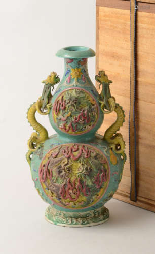 松石釉龍紋葫蘆瓶