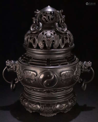 A ZITAN WOOD CARVED AUSPICIOUS PATTERN CENSER