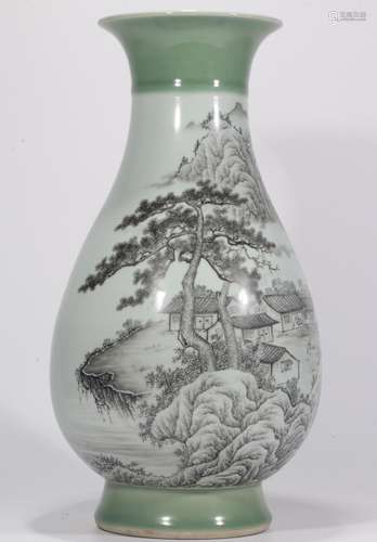 CHINESE GREEN GLAZED VASE