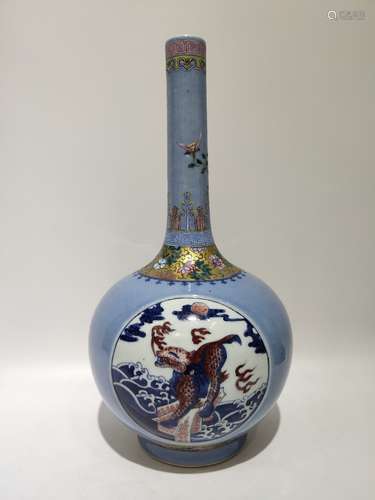 CHINESE BLUE & FAMILLE ROSE VASE