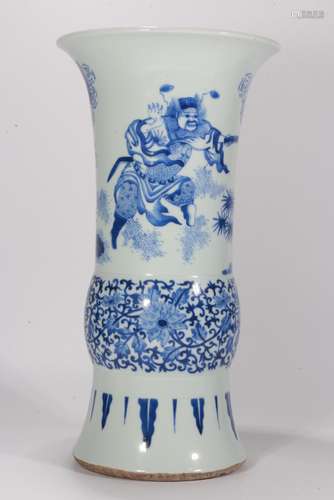 CHINESE BLUE & WHITE VASE