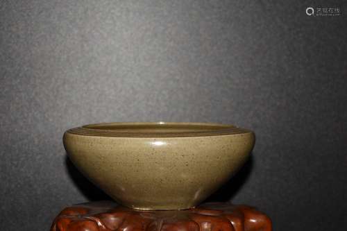 CHINESE YUE KILN BRUSHWASHER CARVED W/ FLOWERS, SONG D.