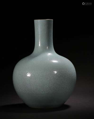 QIANLONG MARK, CHINESE BLUE-GROUND GLAZED VASE