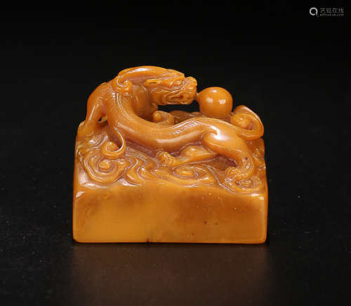A TIANHUANG STONE BEAST-TOP SEAL