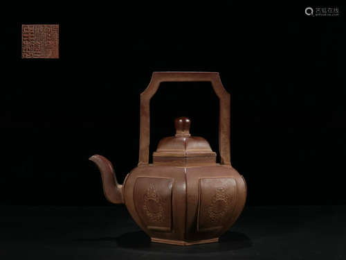 A ZISHA TEAPOT WITH MARKING