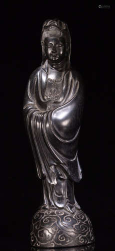 A ZITAN WOOD GUANYIN SHAPED ORNAMENT