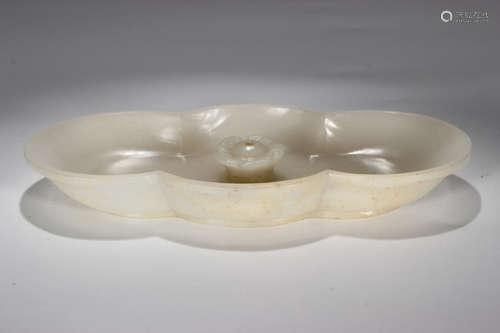 A HETIAN JADE INCENSE ORNAMENT