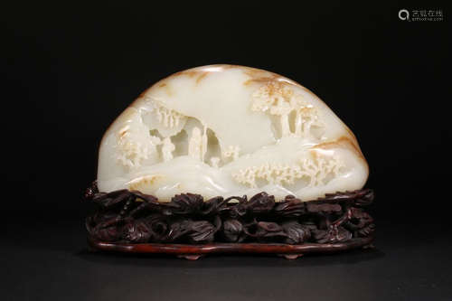 A HETIAN JADE CARVED CHARACTER STORY ORNAMENT