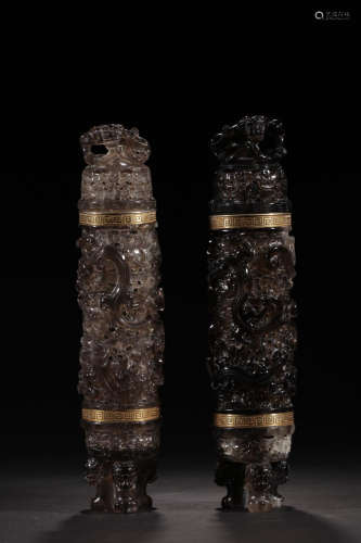 A PAIR OF CRYSTAL CARVED HOLLOW TUBE WITH DRAGON PATTERN