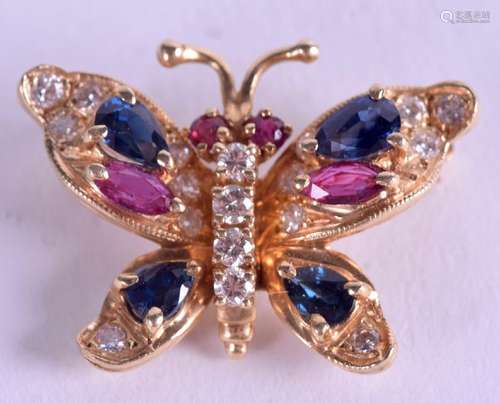 A 14CT YELLOW GOLD BUTTERFLY BROOCH, inset with