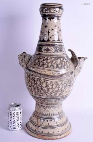 A LARGE MIDDLE EASTERN ISLAMIC PERSIAN POTTERY VASE