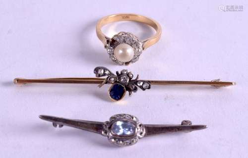 AN 18CT GOLD AND DIAMOND RING INSET WITH A PEARL,