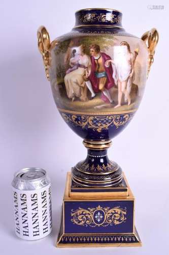 A GOOD 19TH CENTURY VIENNA TWIN HANDLED PORCELAIN VASE