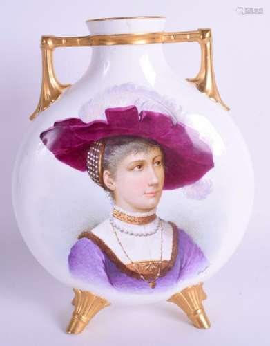 A 19TH CENTURY ENGLISH PORCELAIN MOONFLASK painted with