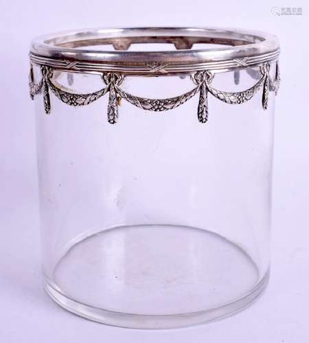 AN ANTIQUE NEO CLASSICAL SILVER. 12 cm x 12 cm.