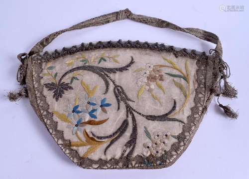 A George III silk and embroidered bag, worked in