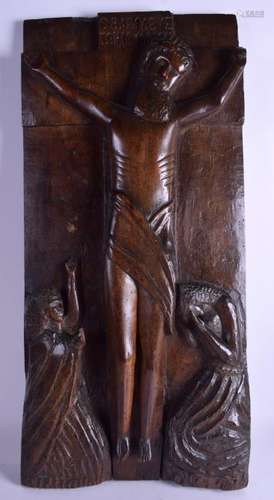 AN UNUSUAL 18TH CENTURY EUROPEAN CARVED WOOD PANEL OF