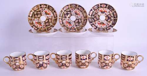 SIX ROYAL CROWN DERBY IMARI CUPS AND SAUCERS. (12)