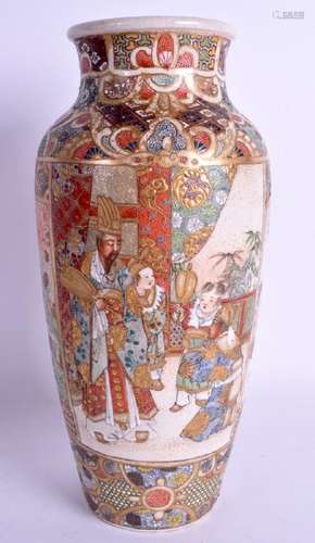 A 19TH CENTURY JAPANESE MEIJI PERIOD SATSUMA VASE