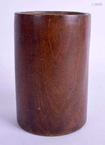 AN 18TH CENTURY CHINESE CARVED WOOD BRUSH POT Qing. 13