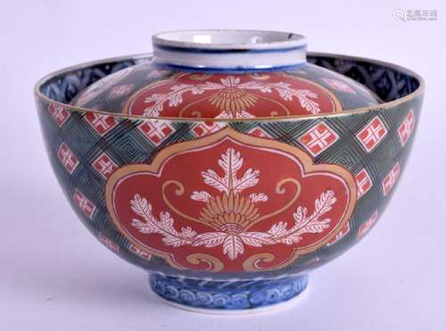 A 19TH CENTURY JAPANESE MEIJI PERIOD IMARI TEABOWL AND