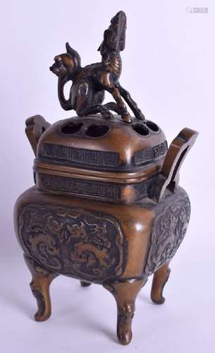 A 19TH CENTURY JAPANESE MEIJI PERIOD BRONZE CENSER AND