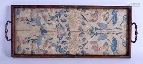 A 19TH CENTURY CHINESE TWIN HANDLED SILKWORK TRAY