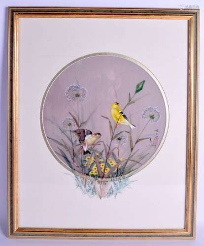 A CHINESE PAINTED WATERCOLOUR SILK ROUNDEL depicting