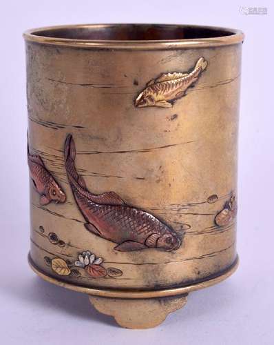 A 19TH CENTURY JAPANESE MEIJI PERIOD BRONZE BRUSH POT