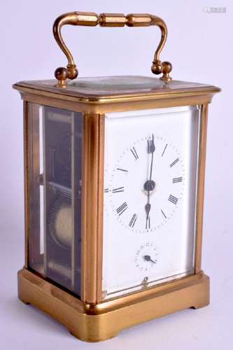 AN ANTIQUE FRENCH STRIKING CARRIAGE CLOCK. 16 cm high