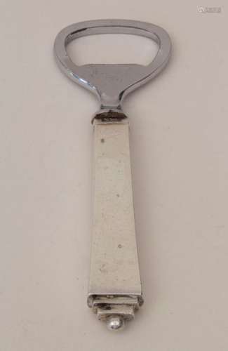 Flaschenöffner 'Pyramide' / A bottle opener 'Pyram…