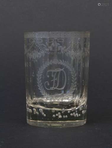 Louis seize Trinkglas / A Louis XVI glass tumbler,…