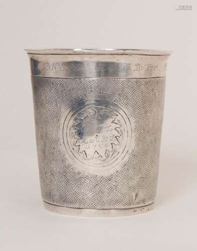 Schlangenhautbecher / A silver snakeskin beaker, A…